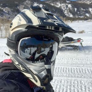 Meet your Posher, Jake